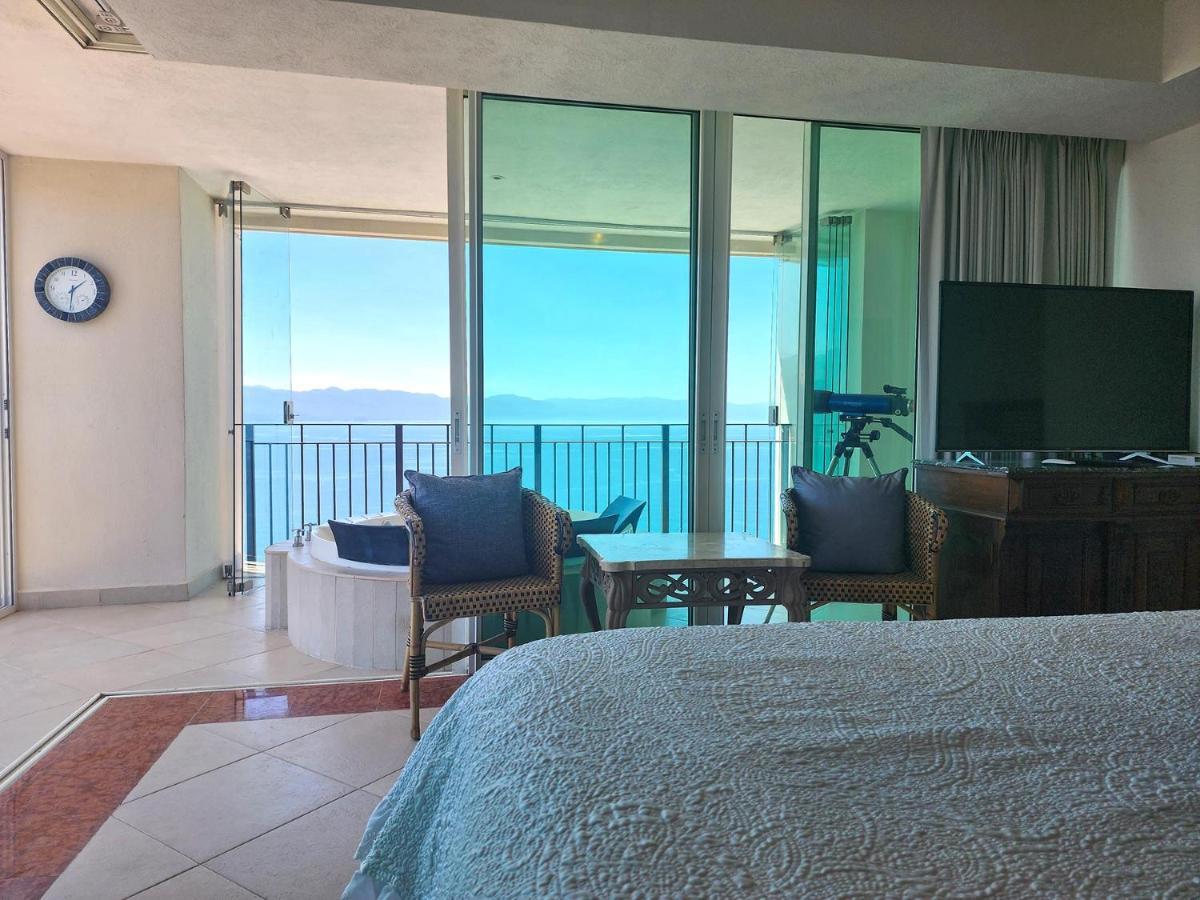 Amazing Views, Beachfront Grand Venetian Puerto Vallarta Exterior photo