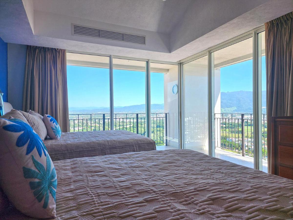 Amazing Views, Beachfront Grand Venetian Puerto Vallarta Exterior photo