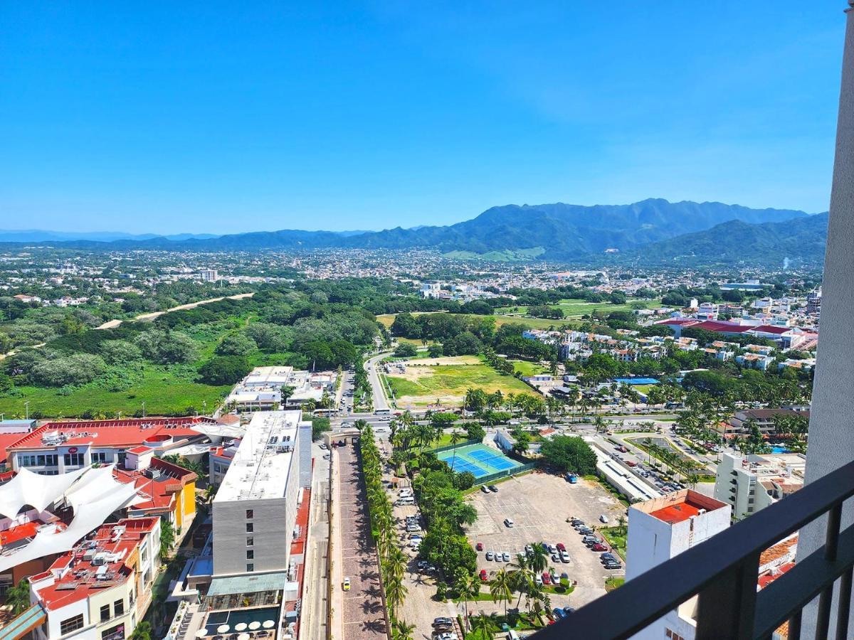 Amazing Views, Beachfront Grand Venetian Puerto Vallarta Exterior photo